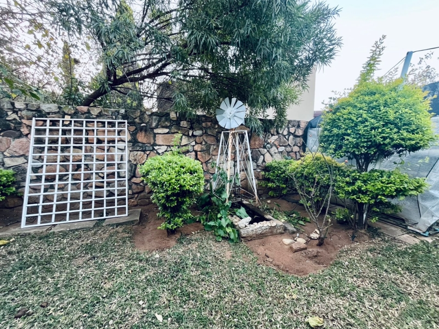 3 Bedroom Property for Sale in Geelhoutpark North West
